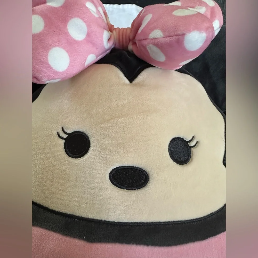 Minnie‎ Mouse Squishmallows 12in